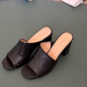 Adrienne Vittadini Black Open-Toe Leather Mule Heels